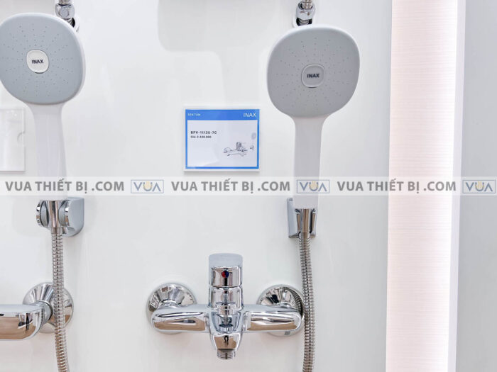 anh thuc te voi sen tam inax bfv 1113s 7c 1