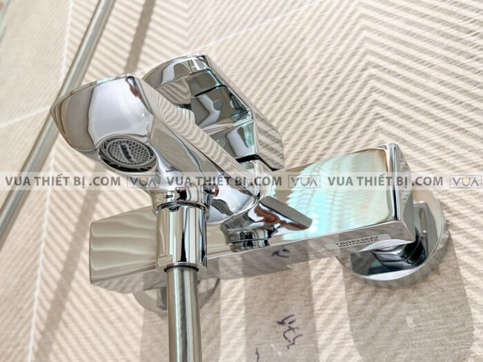 anh thuc te voi sen tam toto tbg02302vtbw02005a nong lanh gr 5