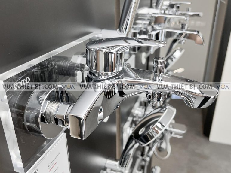 anh thuc te voi sen tam toto tbg09302v tbw01010a nong lanh gm 4