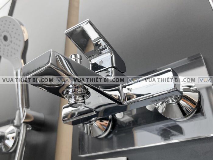 anh thuc te voi sen tam toto tbg10302v tbw01010a nong lanh gb 4