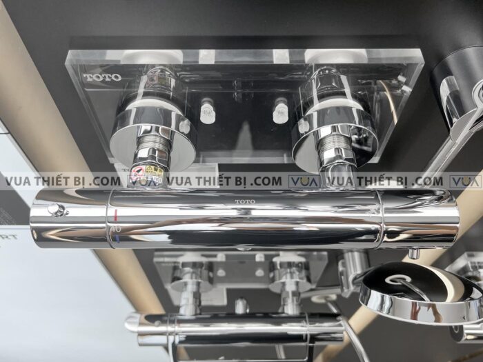 anh thuc te voi sen tam toto tbv01401b tbw01010a nhiet do 3