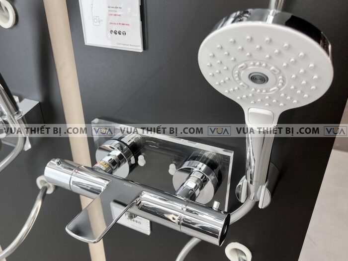 anh thuc te voi sen tam toto tbv01402b tbw01010a nhiet do 2