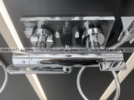 anh thuc te voi sen tam toto tbv03427v tbw02006a nhiet do 2