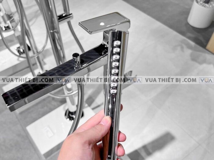 anh thuc te voi sen xa bon tam toto tbg10306atbn01105b dat san gb 8