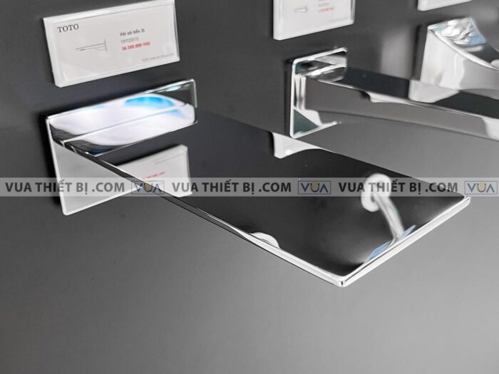 anh thuc te voi xa bon tam toto tbp02001b sen am tuong zl 1