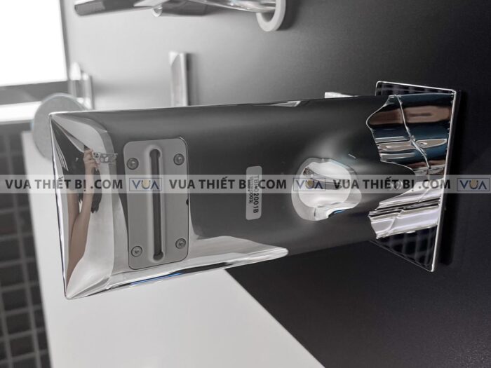 anh thuc te voi xa bon tam toto tbp02001b sen am tuong zl 3