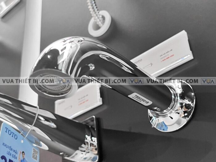 anh thuc te voi xa bon tam toto tbs02001b sen am tuong ln 2