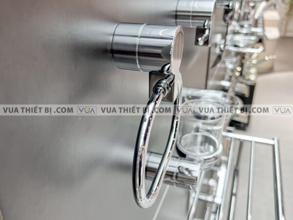 anh thuc te vong treo khan toto tx702ae 1