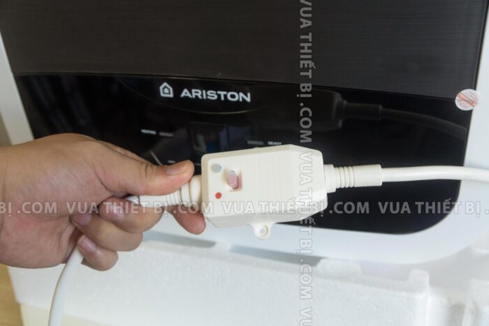 cuc chong giacuc chong giat elcb binh nong lanh ariston andris2 an2 lux d 15 30 lit ag vuong gian tiept elcb binh nong lanh ariston andris2 an2 lux d 15 30 lit ag vuong gian tiep