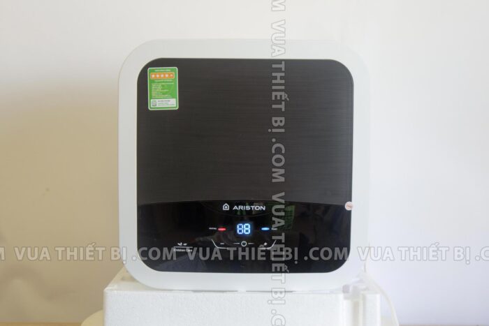 mat truoc binh nong lanh ariston andris2 an2 lux d 15 30 lit ag vuong gian tiep 1