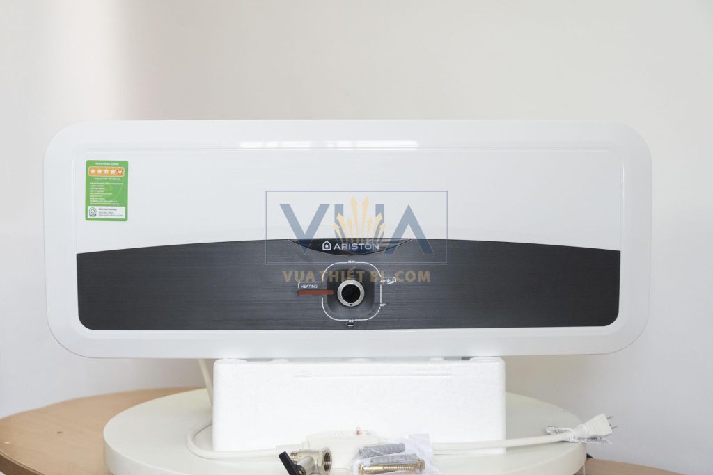 mat truoc binh nong lanh ariston slim2 sl2 r 30l lit ngang gian tiep 25fe 2500w