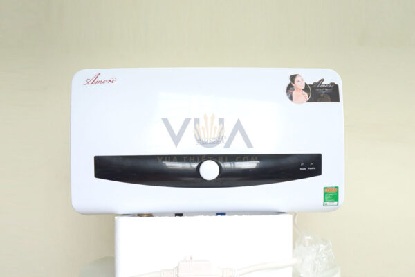 rossi amore ngang mat truoc