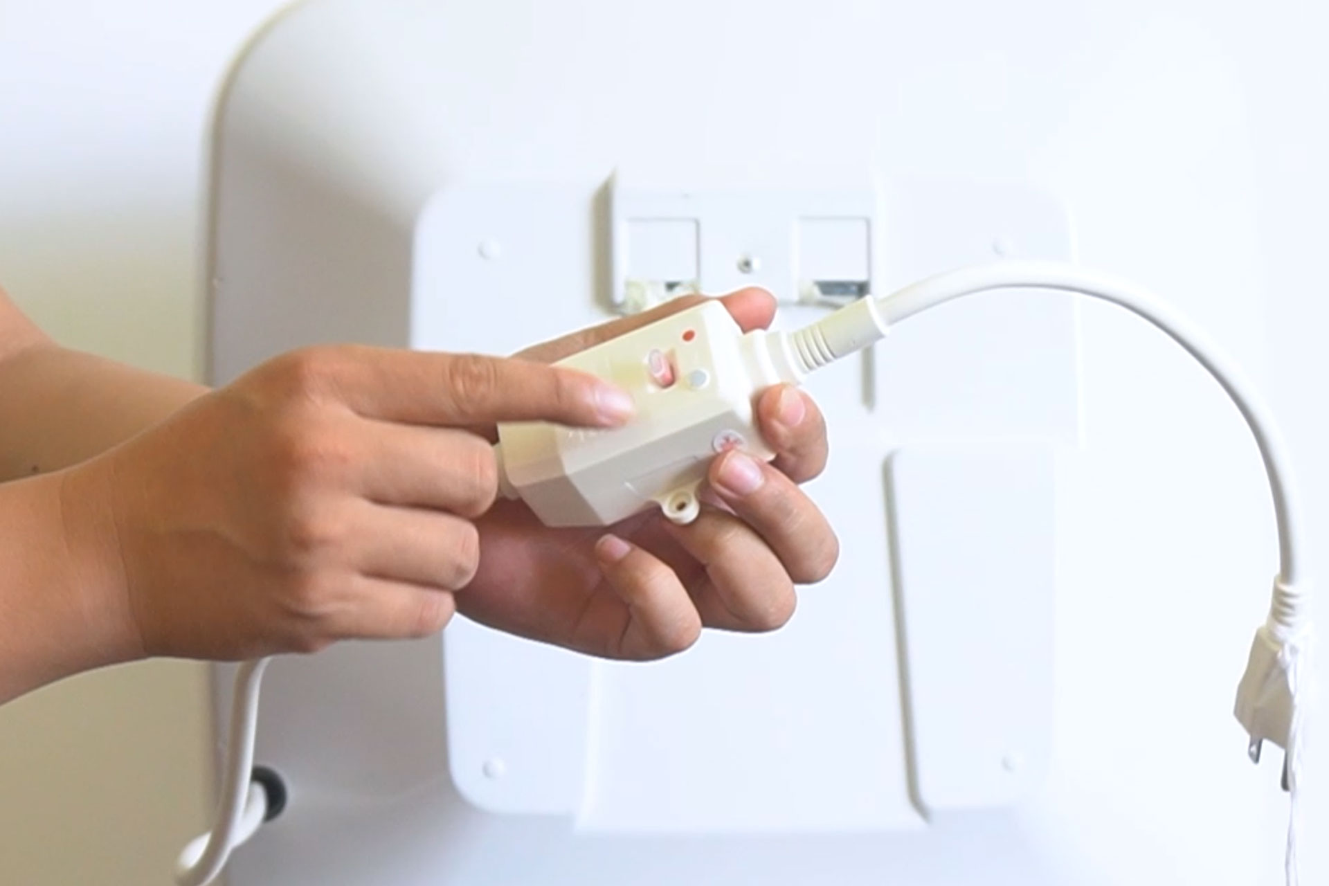 Bình-nóng-lạnh-gián-tiếp-là-gì-10-bộ-phận-cấu-tạo-lên-bình---hệ-thống-chống-giật-ELCB