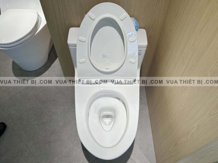 MS625DT8#XW - ẢNH THỰC TẾ Bồn cầu 1 khối TOTO nắp êm TC600VS - vuathietbi.com
