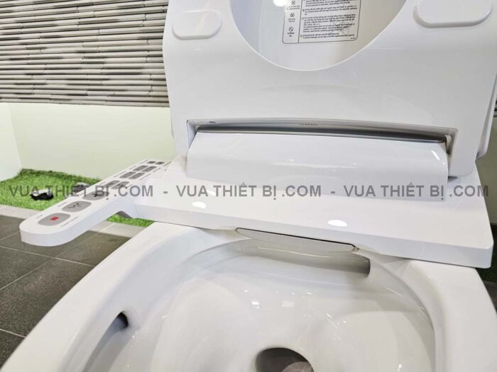 Bồn cầu thông minh INAX AC-1032 CW-H20VN nắp điện tử - Ảnh 10
