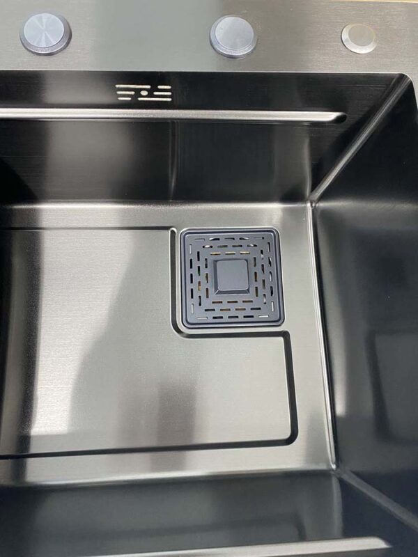 Chậu rửa bát inox FANDI FD-HM7846 NANO ĐEN nano đen dương bàn 1 hố (1)