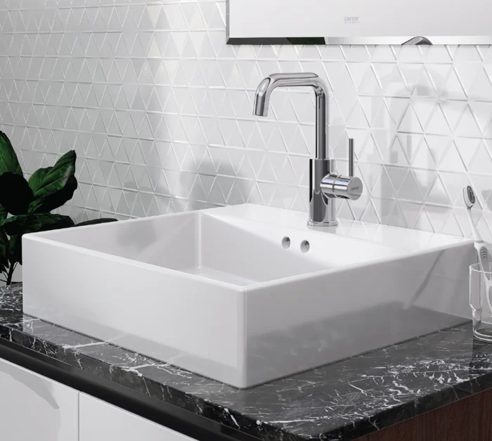 Vòi lavabo CAESAR B520CU cổ cao nóng lạnh - Ảnh 3