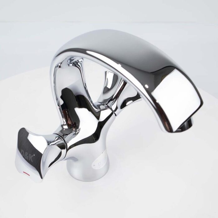 Vòi lavabo D&K DK1382101 nóng lạnh