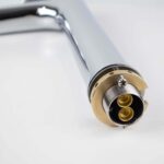 Vòi lavabo D&K DK1392701 nóng lạnh cổ cao