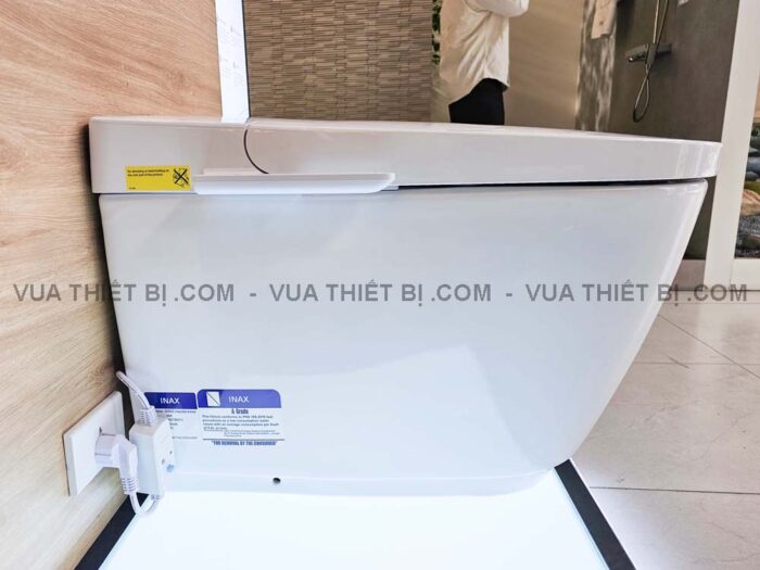 Bồn cầu thông minh INAX AC-816VN SARAS LIGHT E nắp điện tử - Ảnh 8