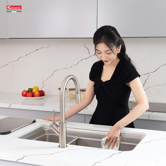Chậu rửa bát inox KONOX KN8347SU DEKOR âm bàn 1 hố - Ảnh 5