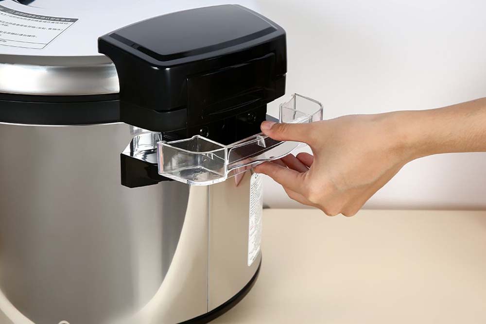 Hinh anh thuc te Noi com dien co CUCKOO CR 3021 BKSTVNCV 5.4L cong nghiep 10