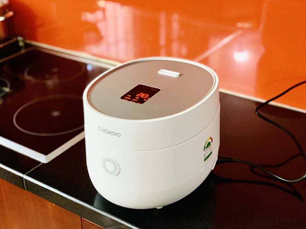 Hinh anh thuc te Noi com dien tu CUCKOO CR 0675FW 1.08L 4
