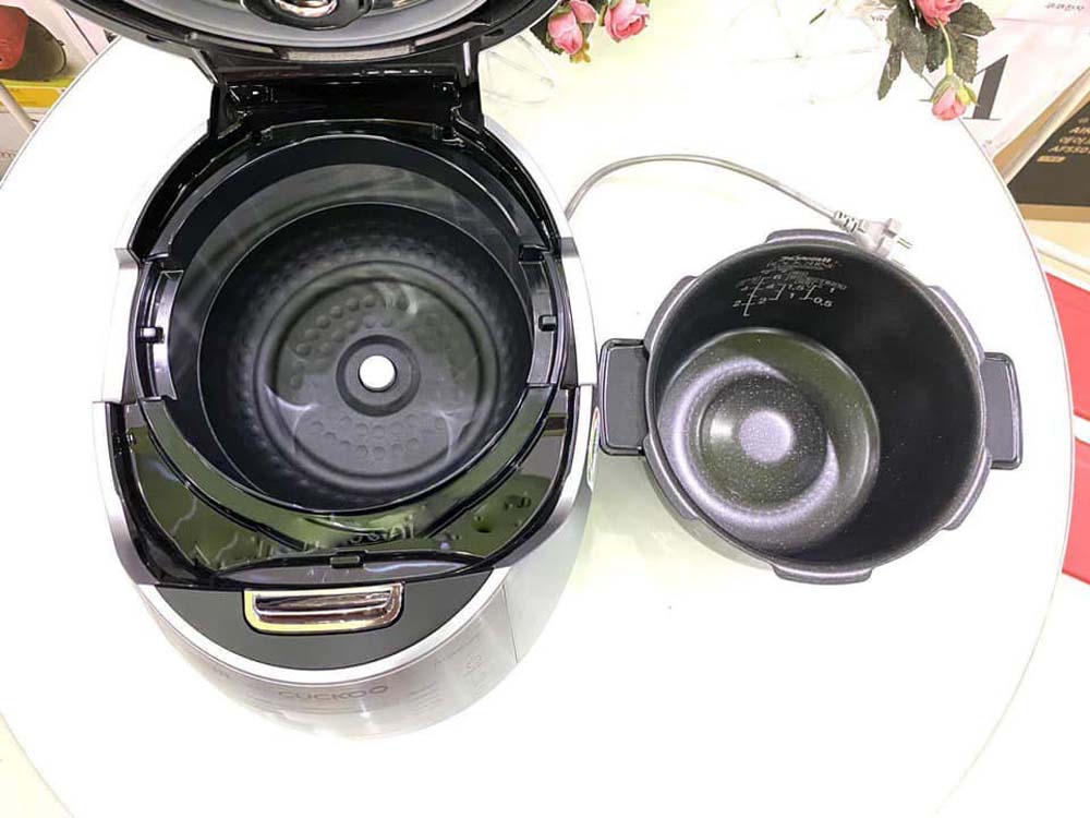 Hinh anh thuc te Noi com dien tu CUCKOO CRP DHXB0610FS 1.08L ap suat cao tan 4