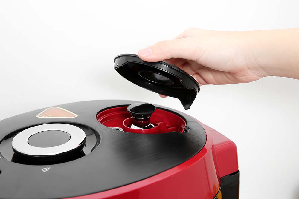 Hinh anh thuc te Noi com dien tu CUCKOO CRP PK0600F BKRDVN 1.08L ap suat 7