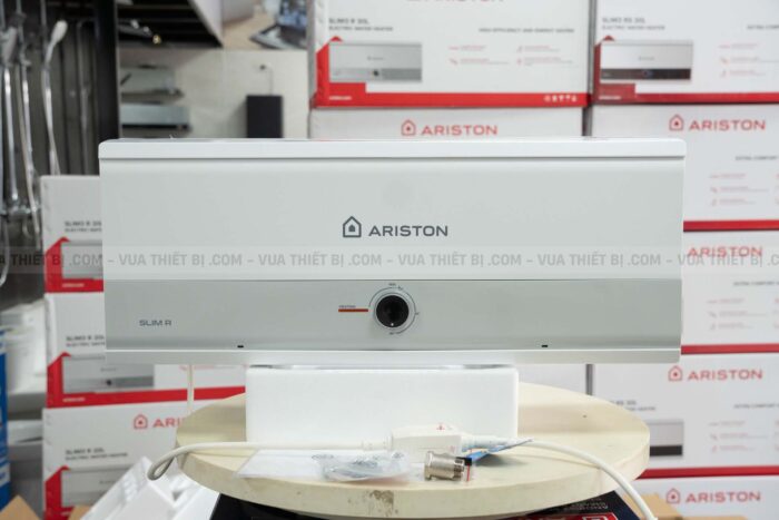 Bình nóng lạnh ARISTON SLIM3 20 R AG+ 20L lít (SL3) ngang gián tiếp 2.5FE 2500W - Ảnh 3