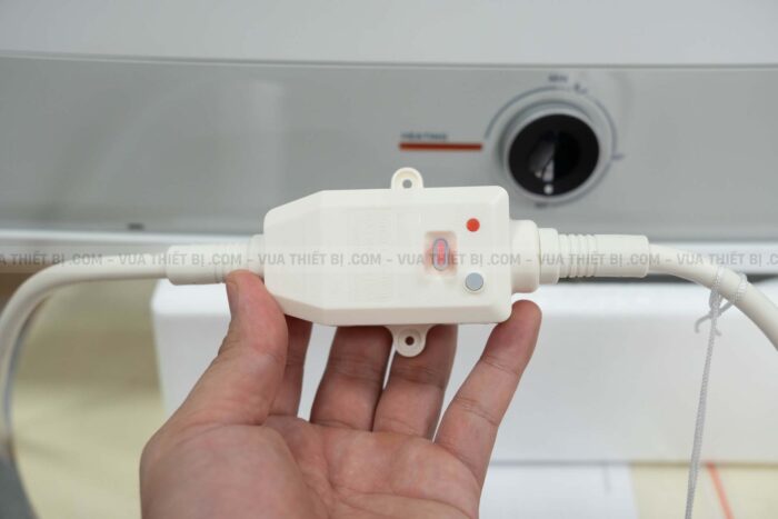 Bình nóng lạnh ARISTON SLIM3 20 R AG+ 20L lít (SL3) ngang gián tiếp 2.5FE 2500W - Ảnh 11