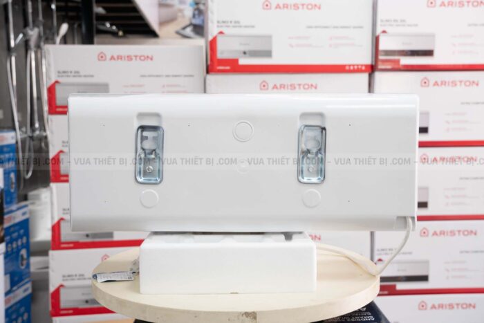 Bình nóng lạnh ARISTON SLIM3 30 RS AG+ 30L lít (SL3) ngang gián tiếp 2.5FE 2500W - Ảnh 16