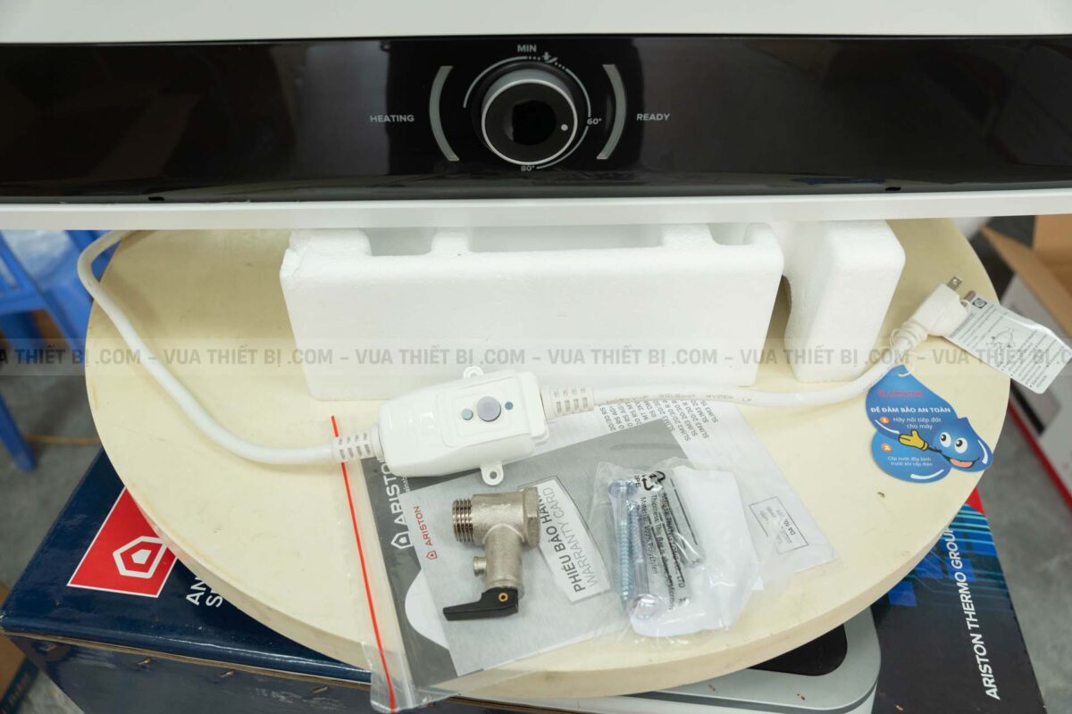Bình nóng lạnh ARISTON SLIM3 25 RS AG+ 25L lít (SL3) ngang gián tiếp 2.5FE 2500W - Ảnh 12