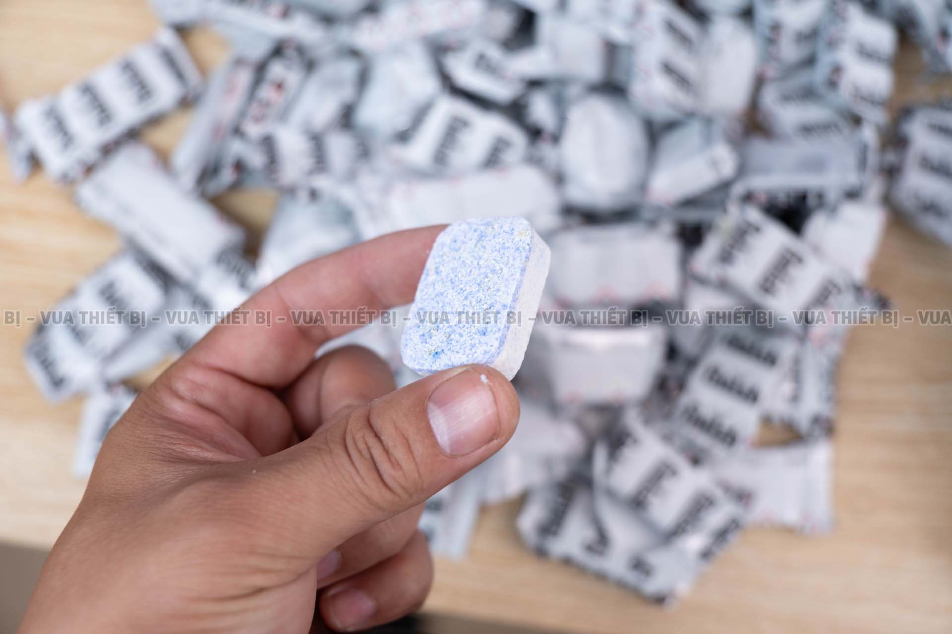 Hinh anh thuc te Vien rua bat Finish Classic hop 90 vien 4 1