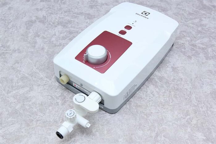 Máy nước nóng trực tiếp ELECTROLUX EWE451GX-DWR - Ảnh 3